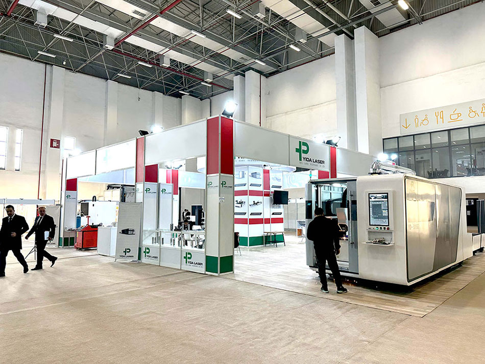 Laser Plate Cutting Machine Exhibition.jpg